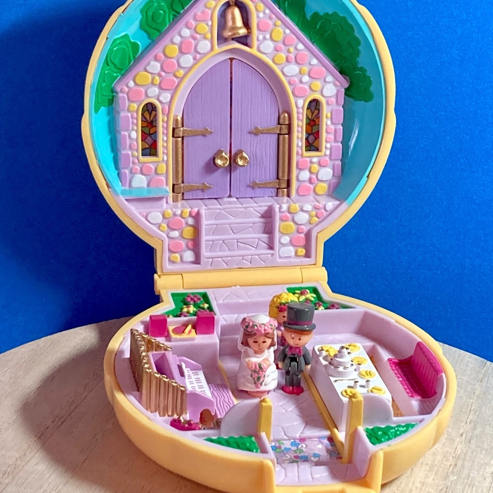Vintage 1989 | Polly Pocket | Bridesmaid Polly Compact